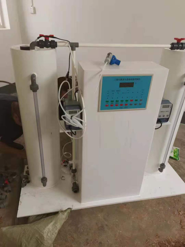 農(nóng)村飲水工程，二氧化氯發(fā)生器安裝完成