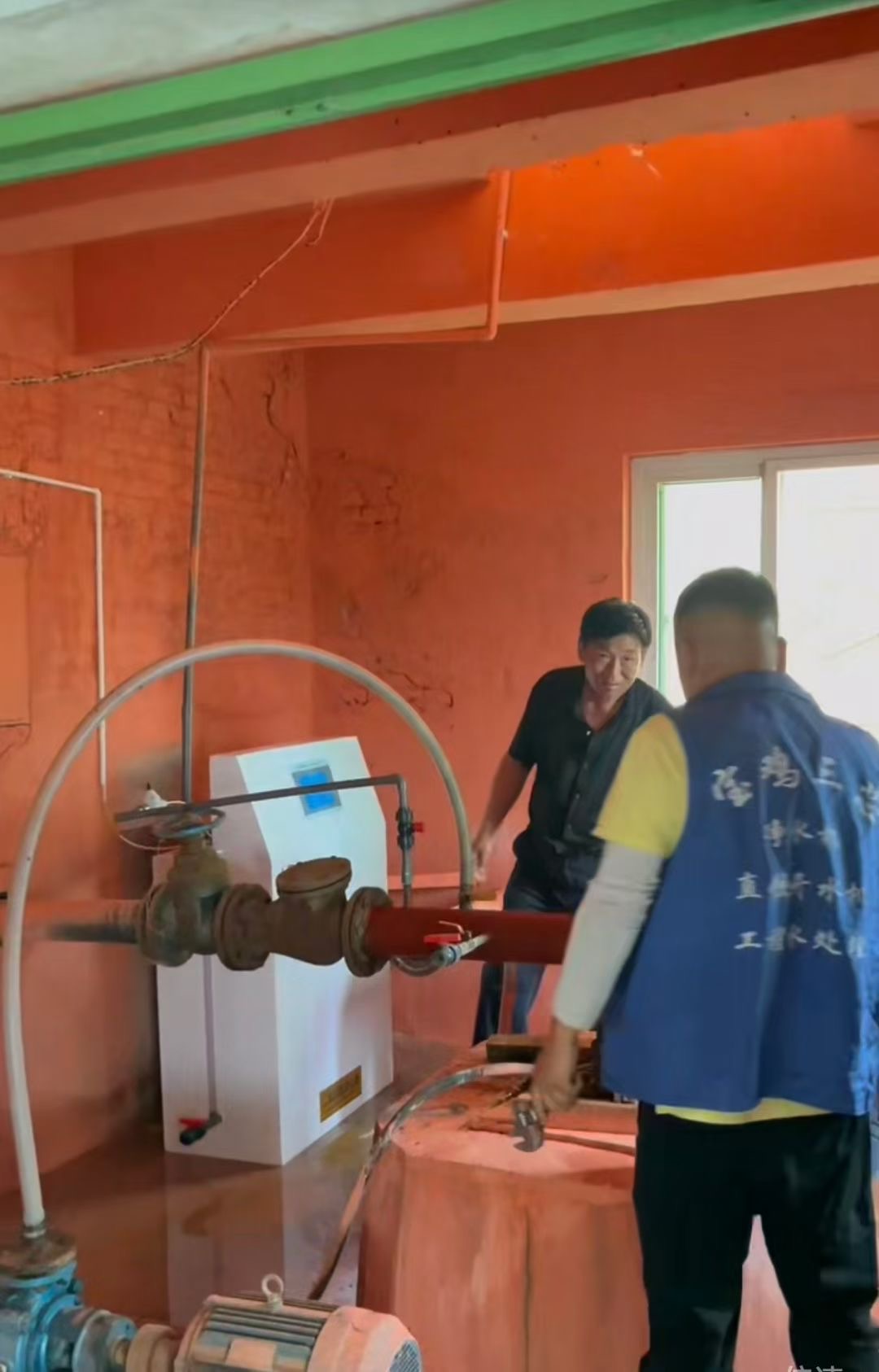 守護飲水安瀾！光芒村筑牢健康防線  清澈的水流潺潺入戶